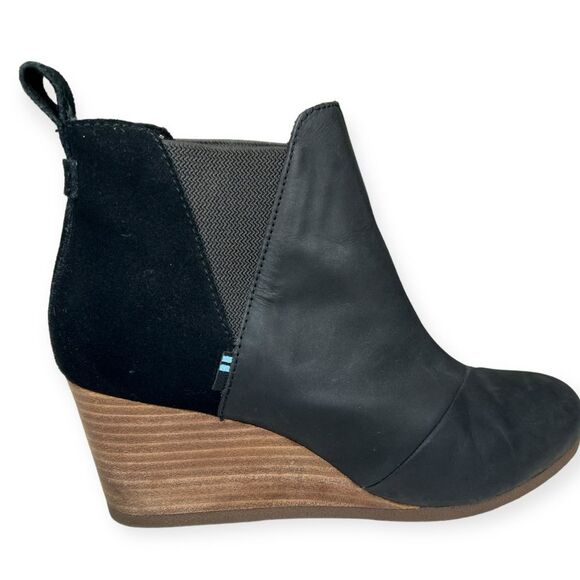 Toms Shoes - TOMS Kelsey Wedge Booties Women’s Size 8.5 Casual Boots Slip On Nice!